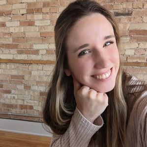 Meet your Posher, Cassie